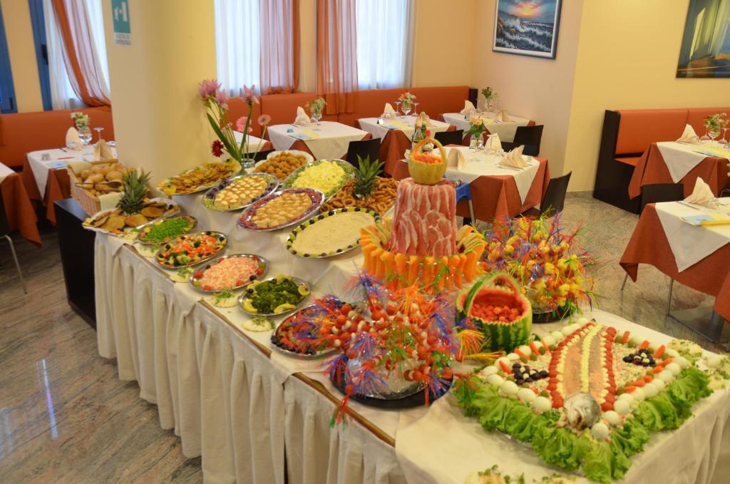 Hotel Cristallo Линьяно-Саббьядоро Экстерьер фото