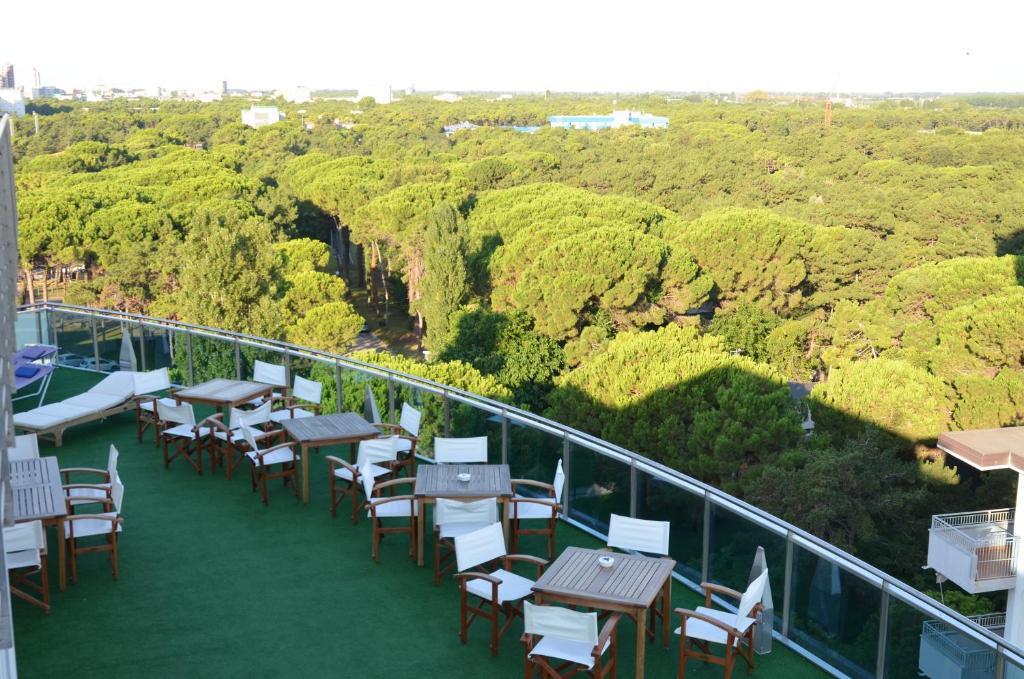 Hotel Cristallo Линьяно-Саббьядоро Экстерьер фото